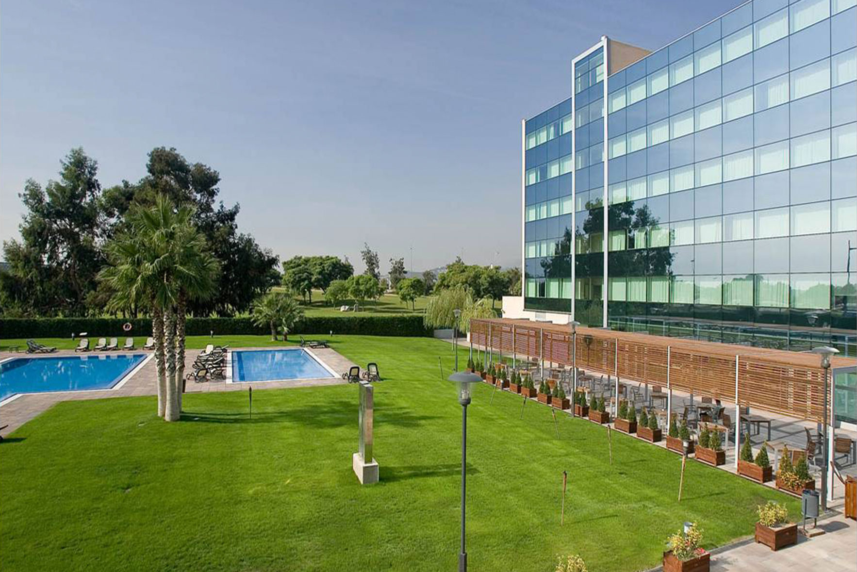 With an excellent offer of accommodation and restaurants